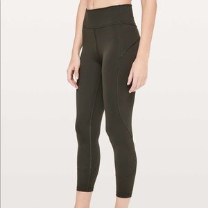 Lululemon In Movement 25” Dark Green Sz 4
